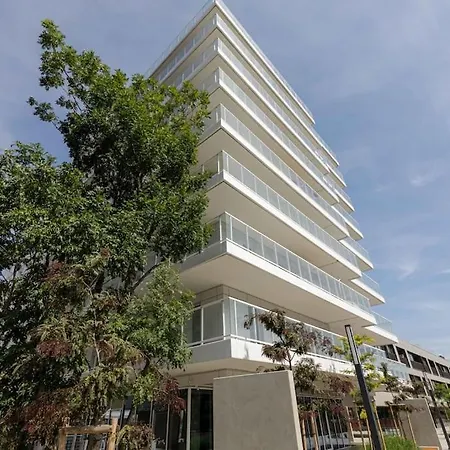 Golden Apartments&kw46