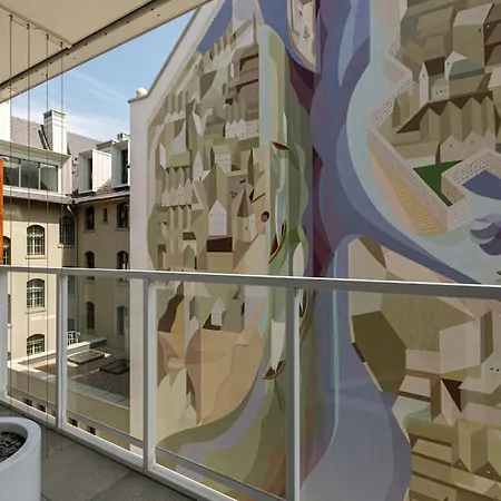 Golden Apartments&kw46 *